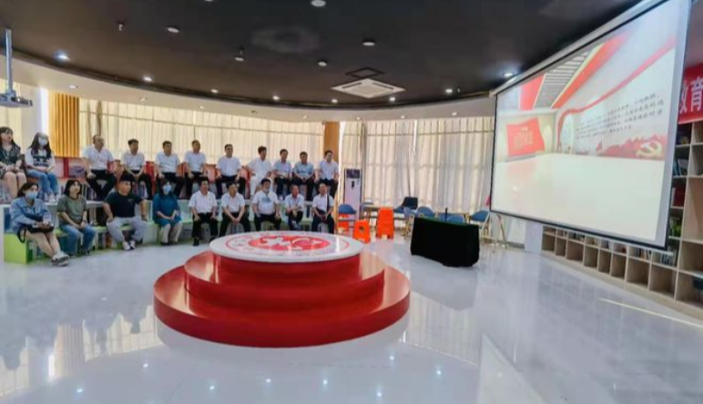 高(gāo)校(xiào)智慧黨建|如(rú)何建設智慧化(huà)高(gāo)校(xiào)黨建學習(xí)陣地(dì)